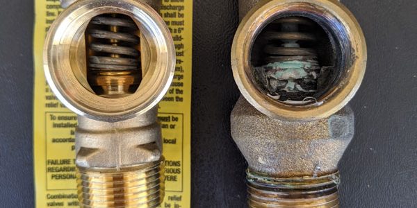 basic water heater components